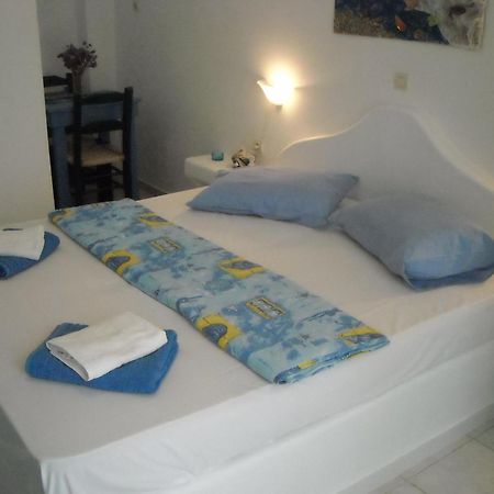 Ostria Vento Hotel Pollonia Buitenkant foto
