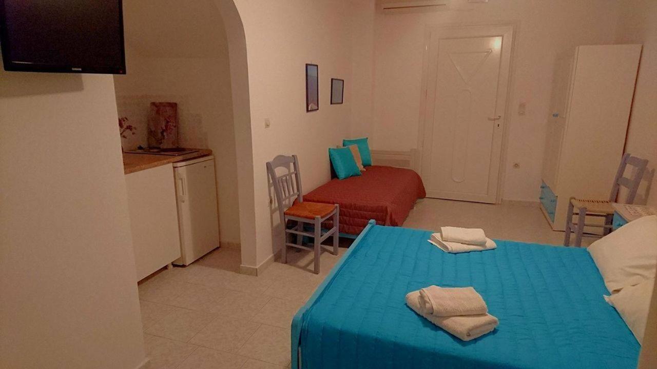 Ostria Vento Hotel Pollonia Buitenkant foto