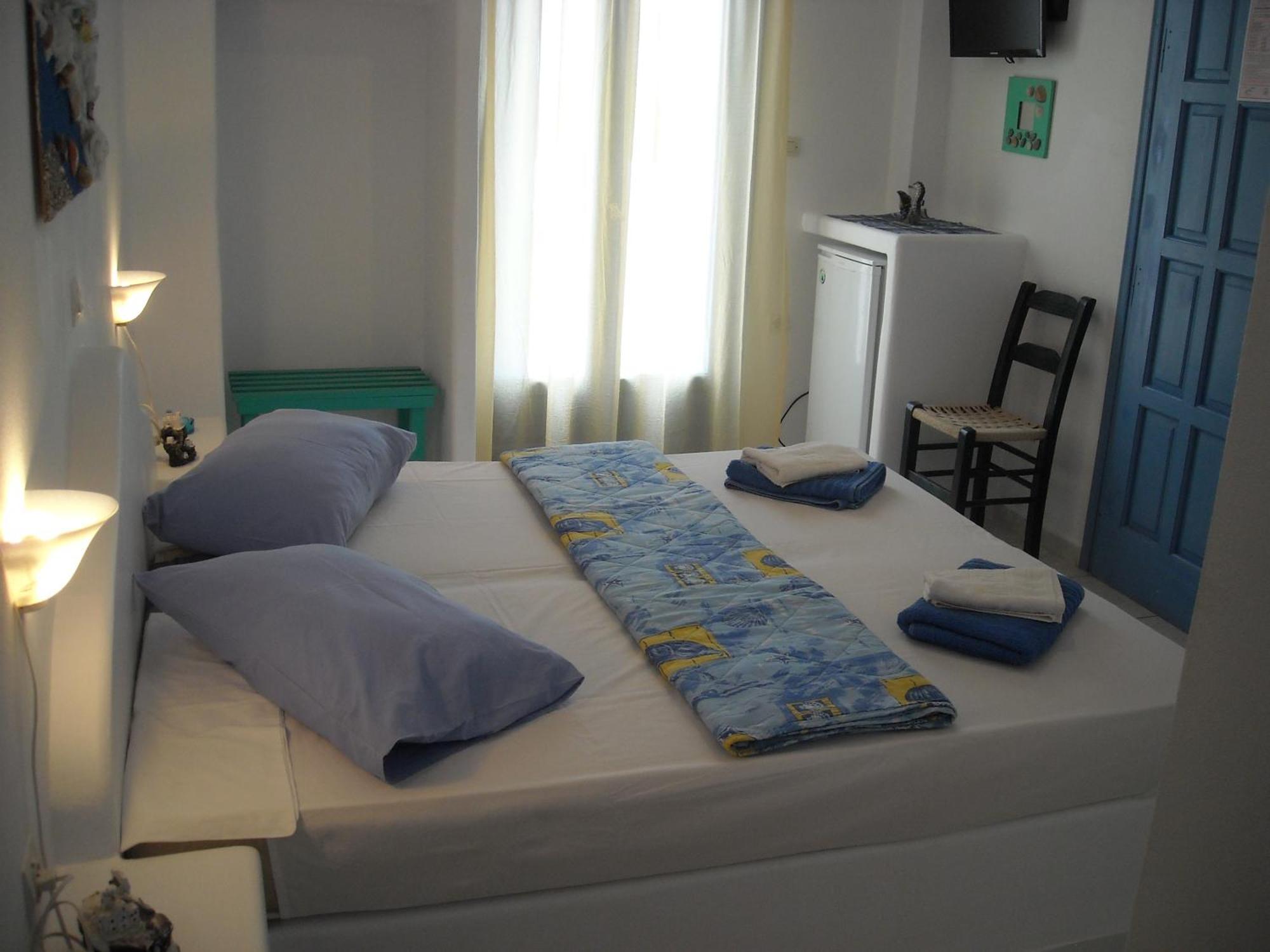 Ostria Vento Hotel Pollonia Buitenkant foto