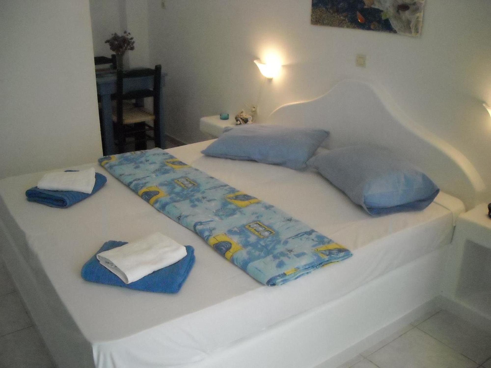 Ostria Vento Hotel Pollonia Buitenkant foto