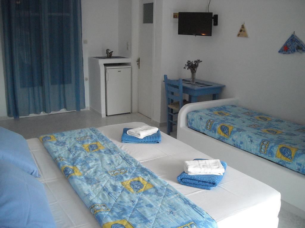 Ostria Vento Hotel Pollonia Buitenkant foto